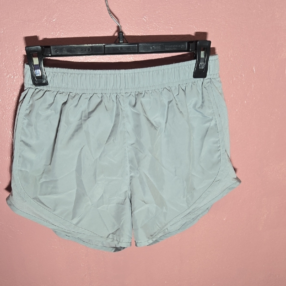 Nike Gray Athletic Shorts Moisture-Wicking Lightweight